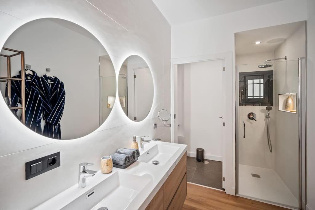 Puerto Banus Luxurious Apartment In The Heart Of The Port 马尔韦利亚 外观 照片